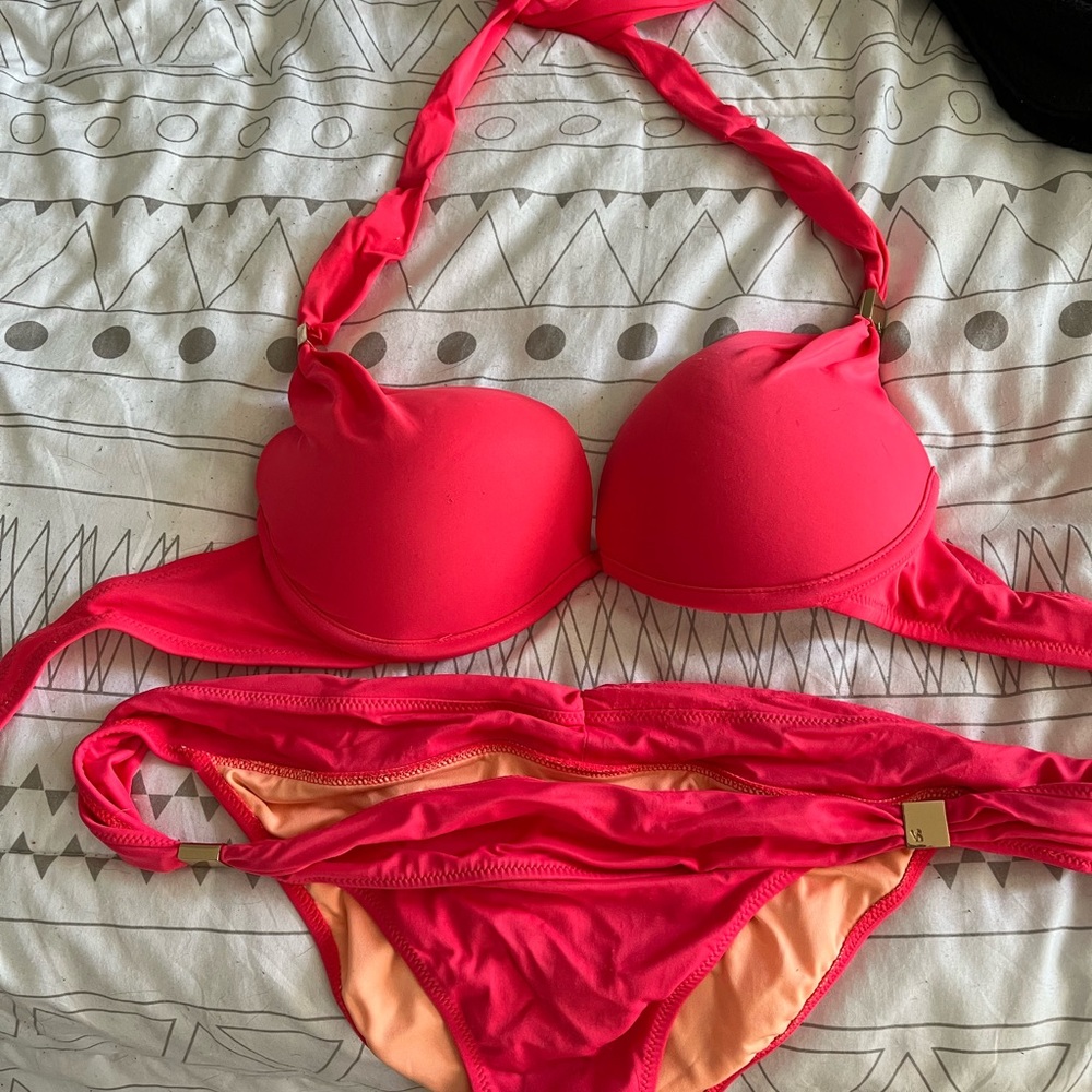 Victoria Secret push up bikini top size 34C, bottom size medium